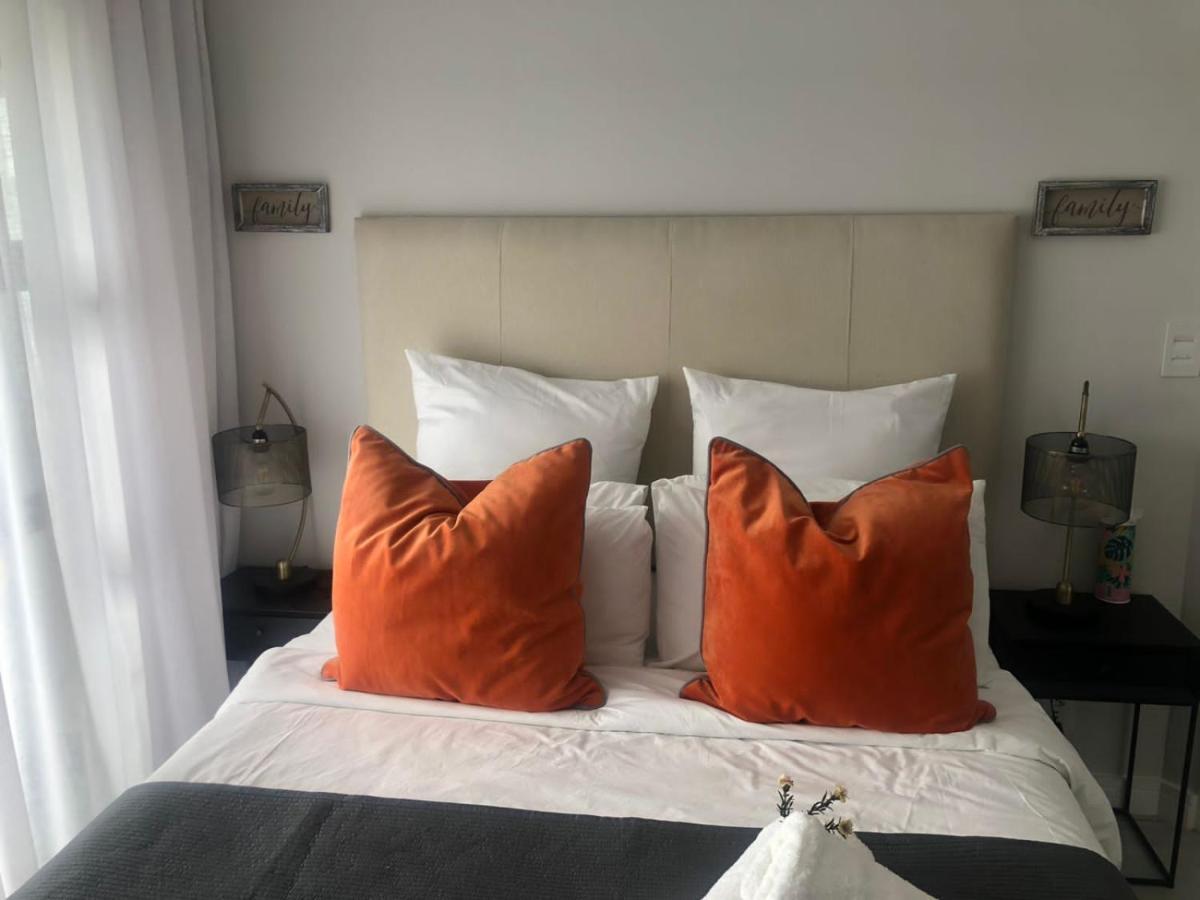 Luxurious Waterfall 1 Bedroom Condo With Free Uncapped Wifi Midrand Zewnętrze zdjęcie