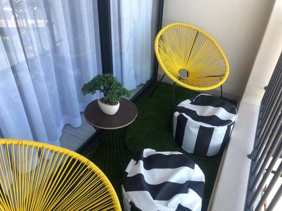 Luxurious Waterfall 1 Bedroom Condo With Free Uncapped Wifi Midrand Zewnętrze zdjęcie