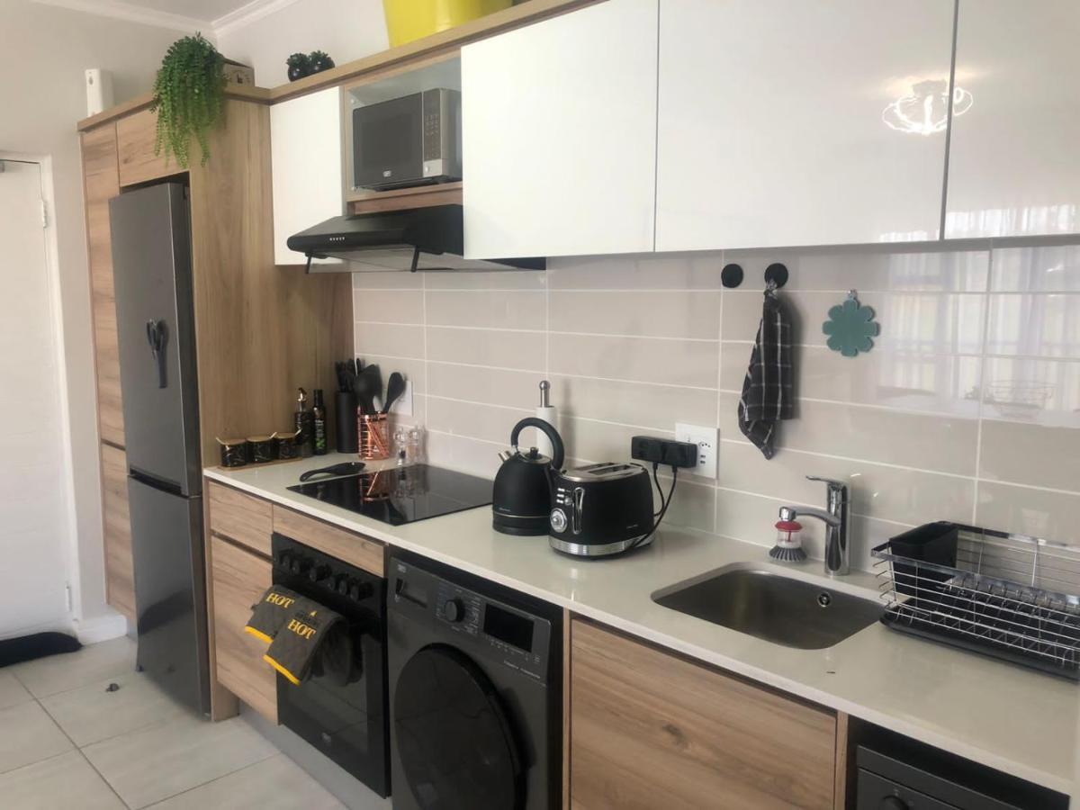 Luxurious Waterfall 1 Bedroom Condo With Free Uncapped Wifi Midrand Zewnętrze zdjęcie